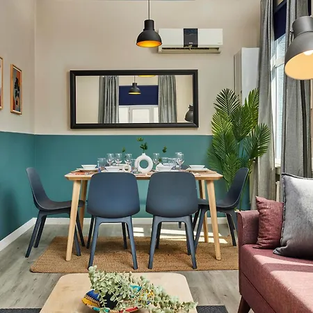 Nisantasi 2br Flat Ac In Appartamento