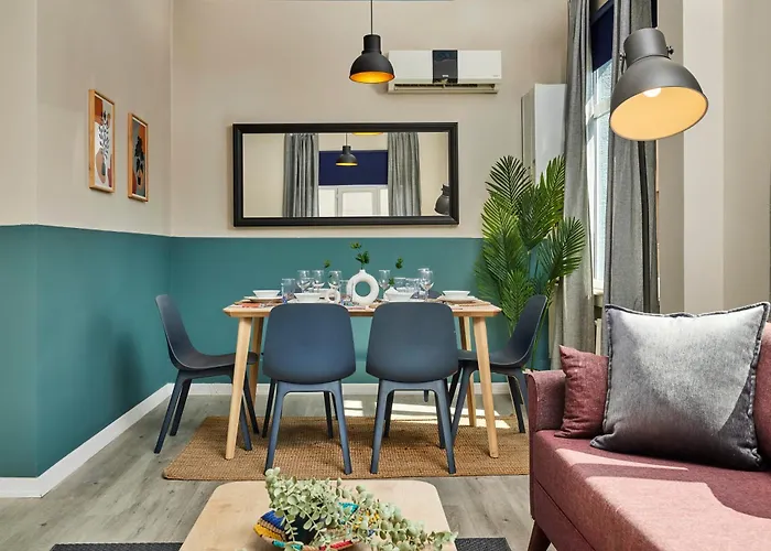 Nisantasi 2br Flat Ac In Apartment