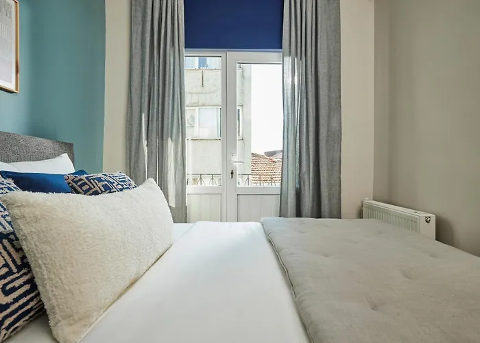 Nisantasi 2br Flat Ac In Apartment *