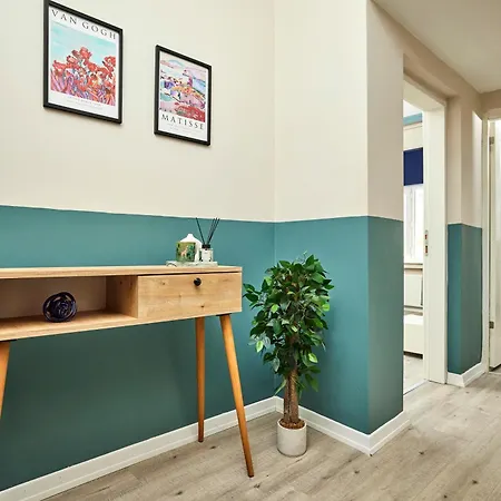 Nisantasi 2br Flat Ac In