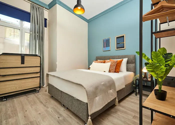 Nisantasi 2br Flat Ac In Apartmán